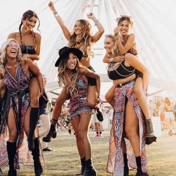 Clear quartz pendant - chunky on 18k gold chain - Picture 3 of 4